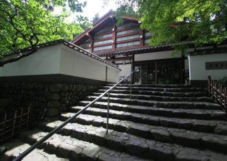 玉堂美術館の建築と庭園1