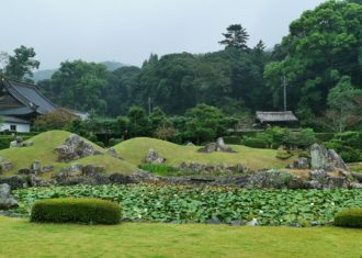 奥浜名湖の庭園をめぐる　重森庭園塾　摩訶耶寺