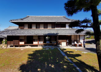 佐屋　鈴木家住宅で降幡廣信氏の講演を聞く1