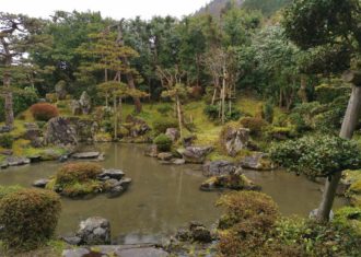 長浜　赤田氏草野谷館の庭園