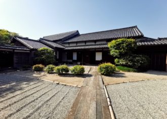 西尾の旧糟谷邸1
