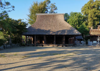 伊庭の水辺遺産　大濱神社と仁王堂