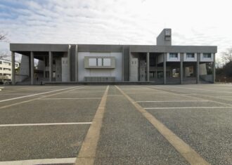 名古屋大学豊田講堂　槇文彦氏の初期の作品　