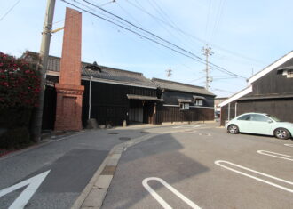 大高町　萬乗醸造のたてものがつくる町の景色