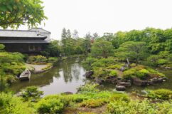 對龍山荘　庭と建築がつくる見事な宇宙