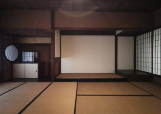 津島市　堀田廣之家住宅と旧堀田家住宅(重文)